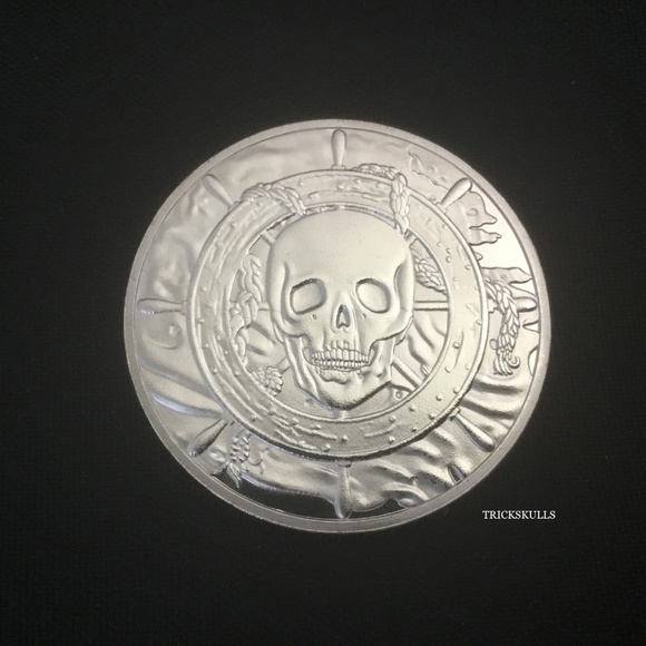 Mariner Whale Skull Moby Dick Ship Coin & Stainless Wheat Link Chain and Locket - Picture 6 of 8